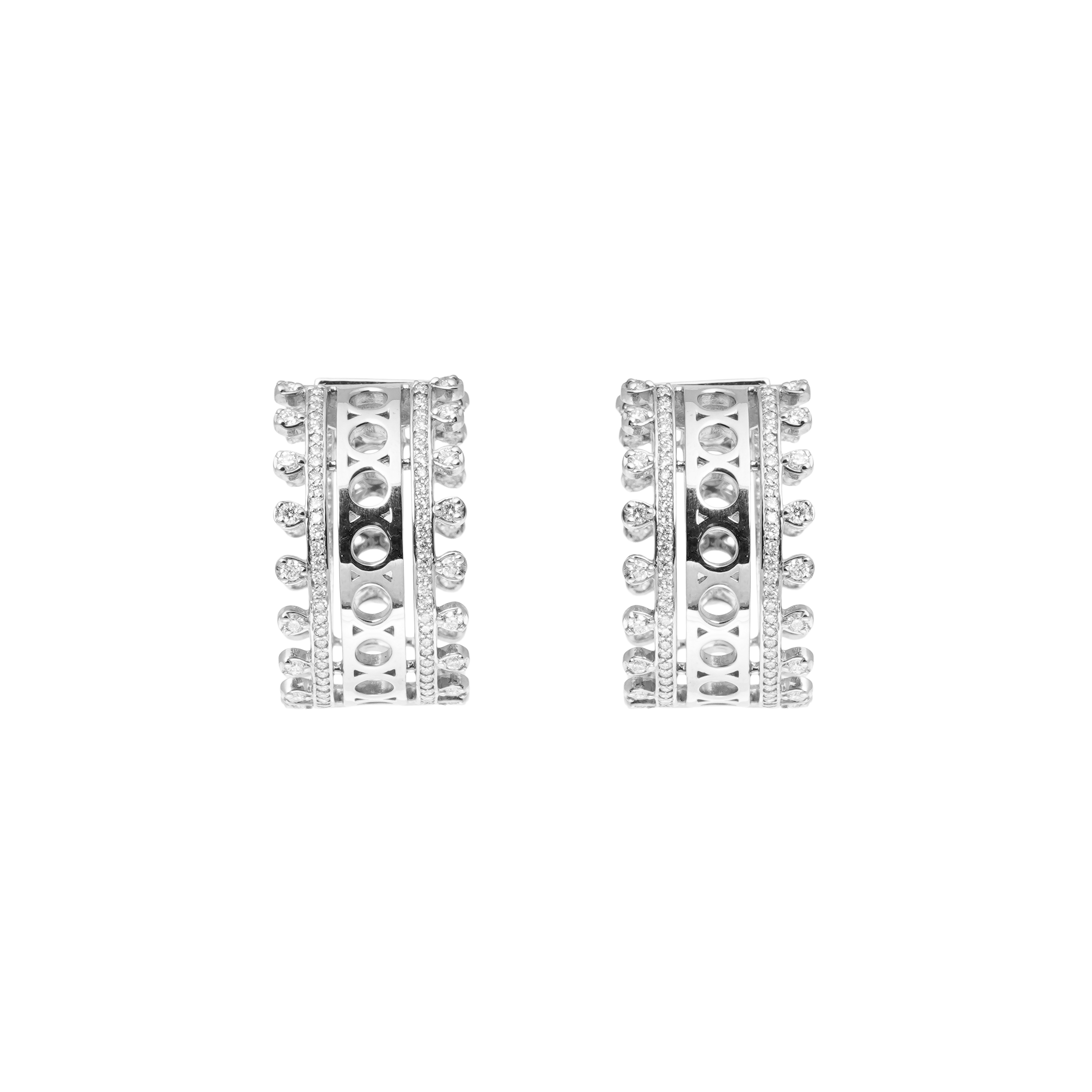 Henna Classic Half Diamond - White Gold Earrings